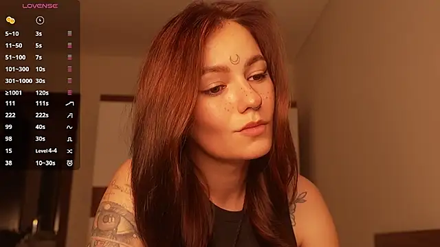 girl with snaketatto0 online show from March 26, 3:45 am