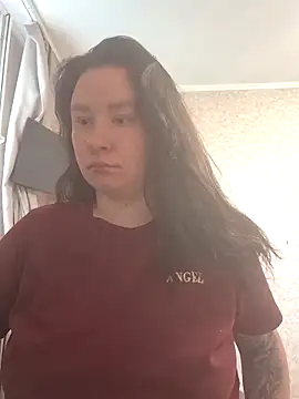 AlexaLexie online show from June 3, 8:39 am