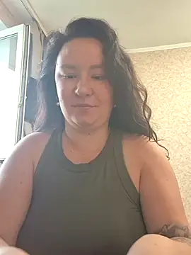 Snapshot of AlexaLexie chatting on July 9, 6:28 am AlexaLexie online show from July 9, 6:28 am