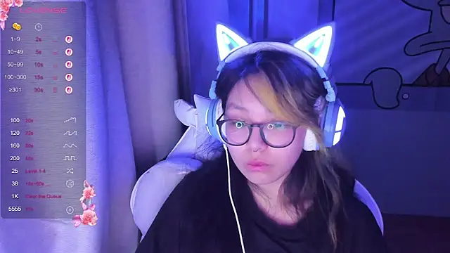 maydaykimmy online show from February 16, 12:08 am