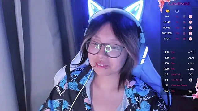 maydaykimmy online show from October 5, 9:13 pm