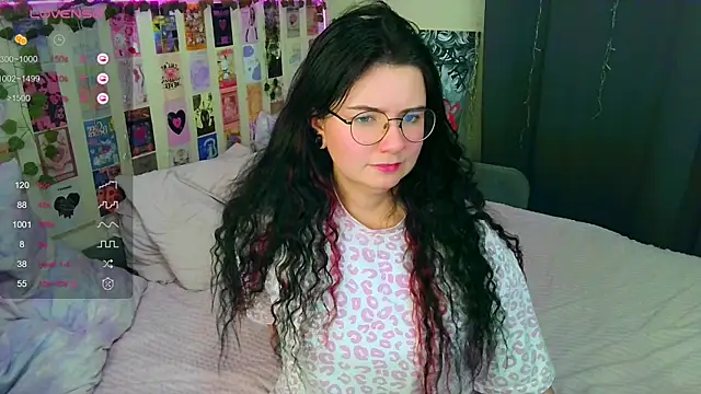 Snapshot of ss-katekisa-ss chatting on October 11, 4:05 pm ss-katekisa-ss online show from October 11, 4:05 pm