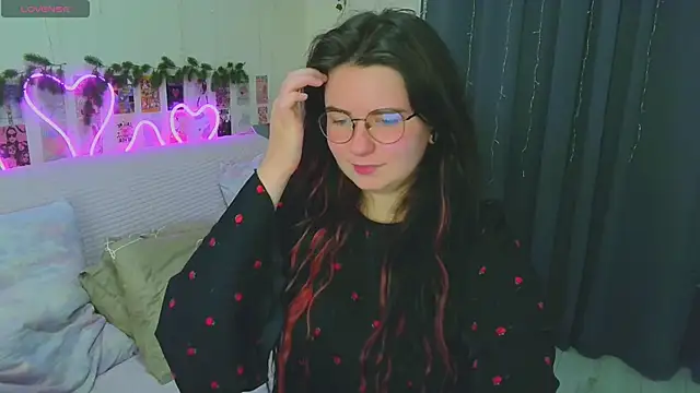 ss-katekisa-ss online show from January 9, 5:26 pm