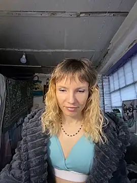 Anita-Smith online show from December 9, 9:39 am