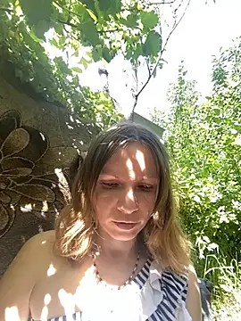 Snapshot of Anita-Smith chatting on June 12, 8:13 am Anita-Smith online show from June 12, 8:13 am