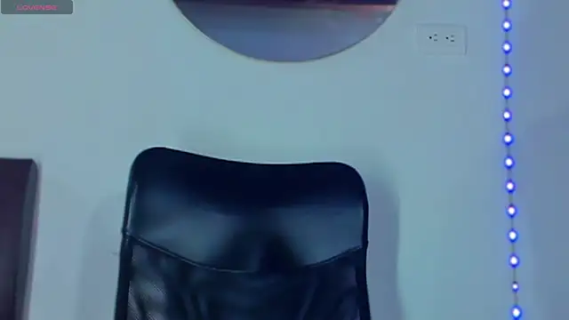 MikeRoss7777 online show from February 6, 3:16 am