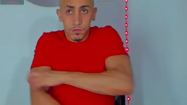 MikeRoss7777 online show from February 14, 3:05 pm