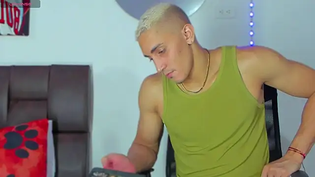 MikeRoss7777 online show from March 5, 12:05 am