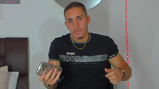 MikeRoss7777 online show from September 28, 5:07 pm