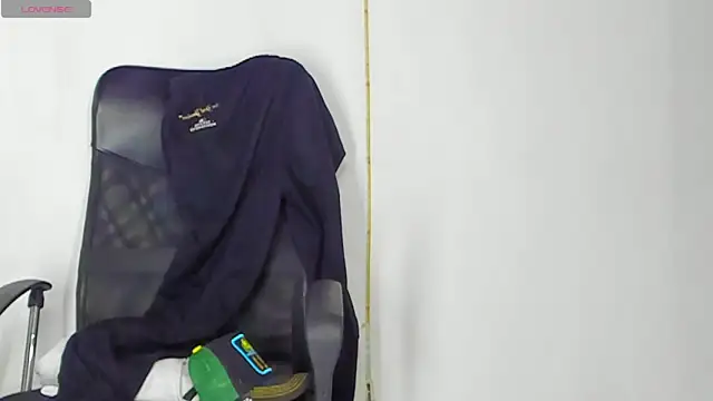 MikeRoss7777 online show from October 4, 10:08 pm