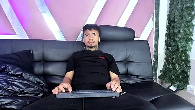 JuanCamiilo 66 online show from March 20, 2:05 am