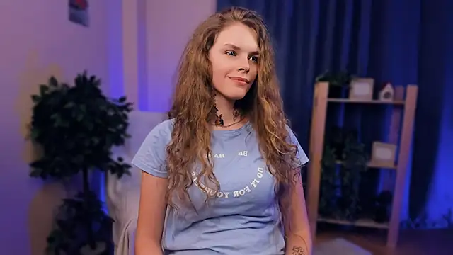 RayaNenlia online show from February 2, 11:30 am