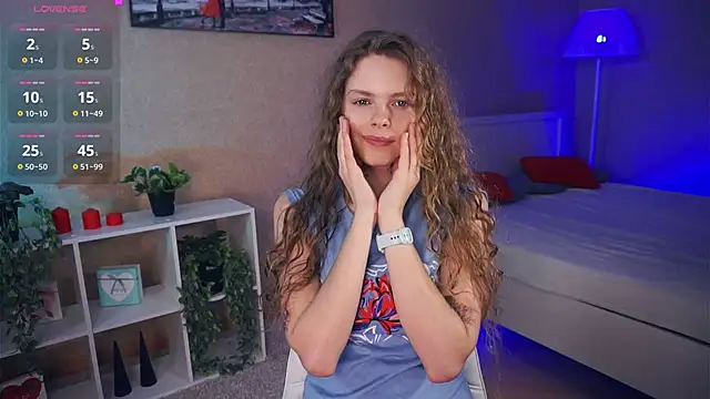 RayaNenlia online show from March 5, 8:10 am