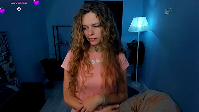 RayaNenlia online show from September 30, 5:12 am