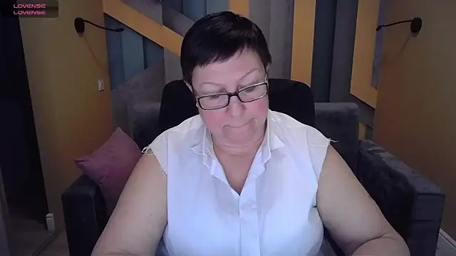 BarbaraTurners online show from February 4, 1:23 am