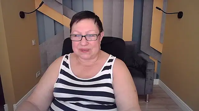 BarbaraTurners online show from November 28, 7:27 pm