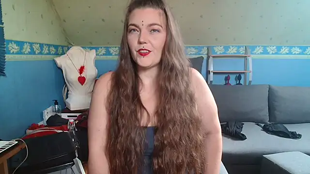 Snapshot of SherineDivine chatting on September 16, 12:50 pm SherineDivine online show from September 16, 12:50 pm