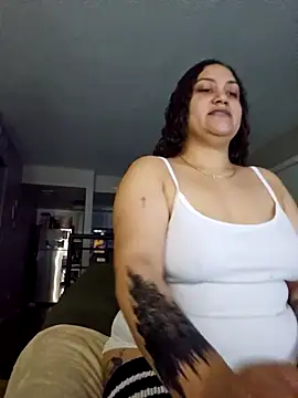 honeeyyy pot online show from October 5, 5:06 am