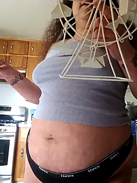 honeeyyy pot online show from March 18, 7:39 pm