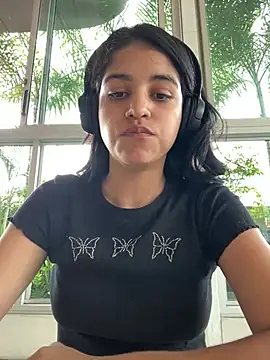 Snapshot of ShawtySlammed chatting on February 7, 7:59 pm ShawtySlammed online show from February 7, 7:59 pm