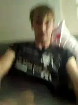Snapshot of Mrleitenant chatting on January 8, 9:17 pm Mrleitenant online show from January 8, 9:17 pm
