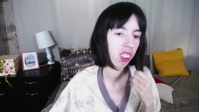 Unusual G online show from February 3, 9:30 am