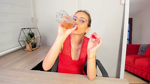 bulma bambina  online show from February 14, 7:44 pm