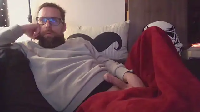 Snapshot of MeSteff chatting on March 16, 8:11 pm MeSteff online show from March 16, 8:11 pm