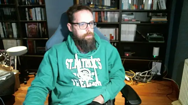 Snapshot of MeSteff chatting on March 22, 10:15 pm MeSteff online show from March 22, 10:15 pm