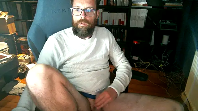 Snapshot of MeSteff chatting on September 21, 8:21 pm MeSteff online show from September 21, 8:21 pm