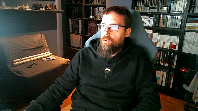 MeSteff online show from April 15, 7:10 pm