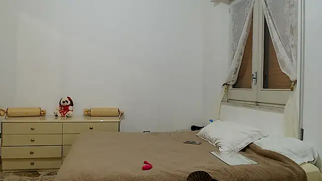 ZajiraShane online show from November 21, 3:33 pm