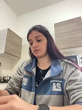 Snapshot of ZajiraShane chatting on March 26, 12:22 pm ZajiraShane online show from March 26, 12:22 pm