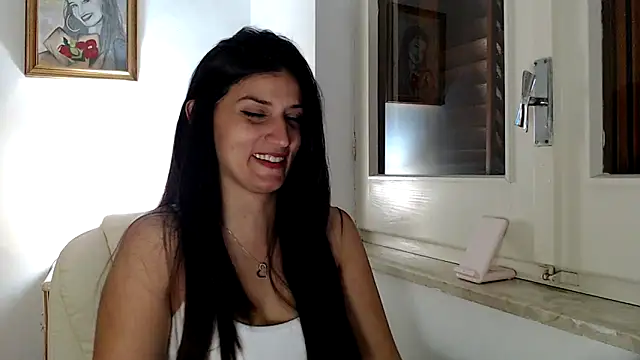 Snapshot of ZajiraShane chatting on May 9, 8:36 pm ZajiraShane online show from May 9, 8:36 pm
