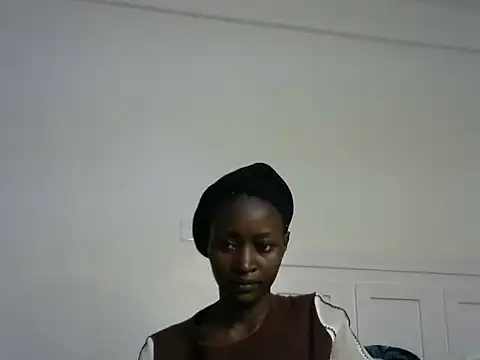Snapshot of thicky_anncy chatting on December 7, 6:48 pm thicky anncy online show from December 7, 6:48 pm