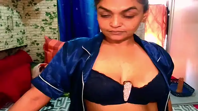 Snapshot of Indian_Blaze00 chatting on March 7, 10:24 am Indian Blaze00 online show from March 7, 10:24 am
