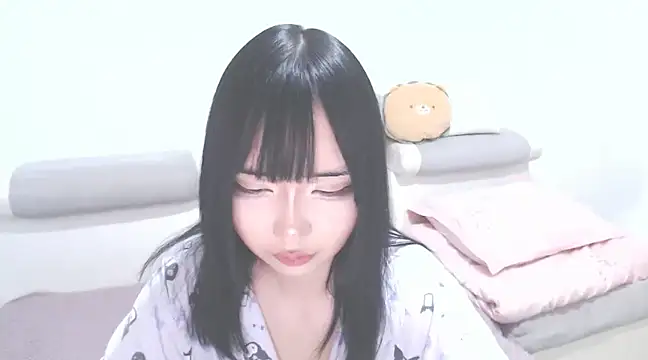 Snapshot of your_angela chatting on March 14, 12:29 pm your angela online show from March 14, 12:29 pm