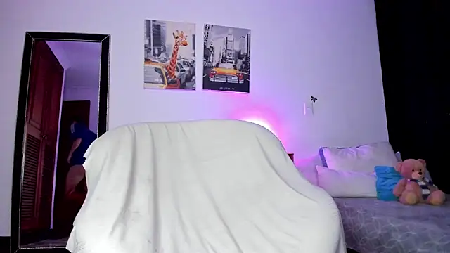 Curlblue online show from December 23, 2:45 am