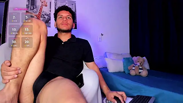 Curlblue online show from February 2, 7:30 am