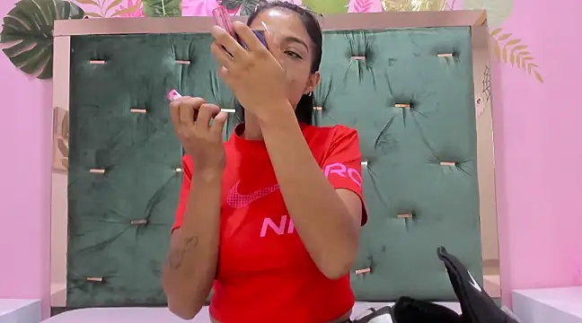 Snapshot of Hellen__4master chatting on February 22, 9:34 am Hellen 4master online show from February 22, 9:34 am