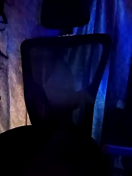 Snapshot of _sunshine- chatting on January 1, 11:40 pm  sunshine- online show from January 1, 11:40 pm