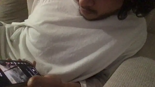 Snapshot of iwantfuckbby chatting on March 20, 10:21 am iwantfuckbby online show from March 20, 10:21 am