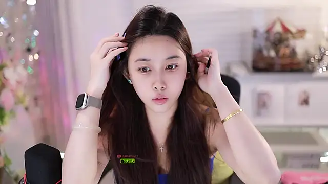 SleepArtist online show from March 28, 4:50 pm