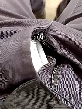 Snapshot of vadszex31 chatting on October 17, 7:55 am vadszex31 online show from October 17, 7:55 am