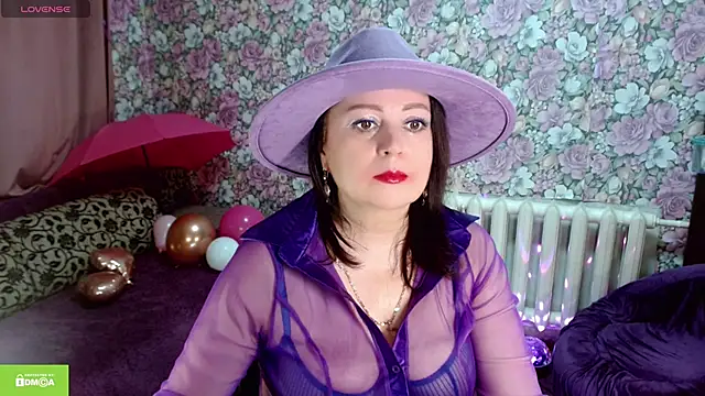 Snapshot of Julia-ru chatting on February 23, 9:34 pm Julia-ru online show from February 23, 9:34 pm