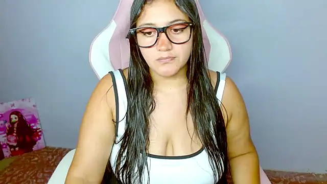 melody-tarly online show from February 13, 2:29 am