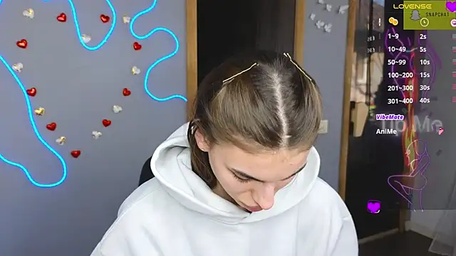 Snapshot of EmmyGreans chatting on March 22, 6:33 am EmmyGreans online show from March 22, 6:33 am