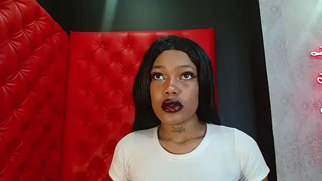 CrystalBrooke3x online show from November 17, 9:31 pm