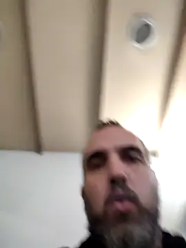 leon3875 online show from December 15, 3:27 pm