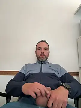 leon3875 online show from March 3, 3:18 pm